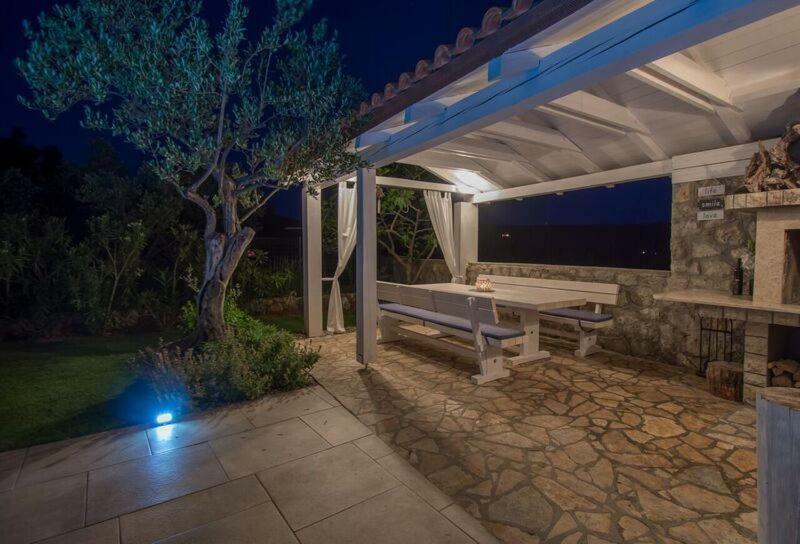 Salt & Sand Villa Kornić Exterior foto